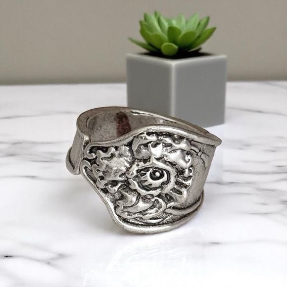 5 For $25💫Trendy Modish Silver Spoon Ring - Picture 4 of 6